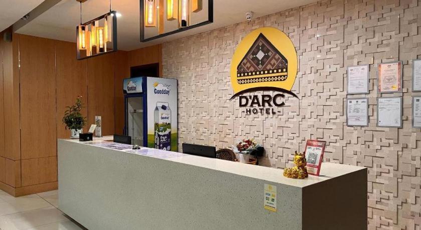 D Arc Hotel Kota Kinabalu Exterior foto